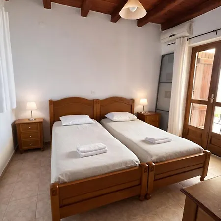 Pi Villa La Canée